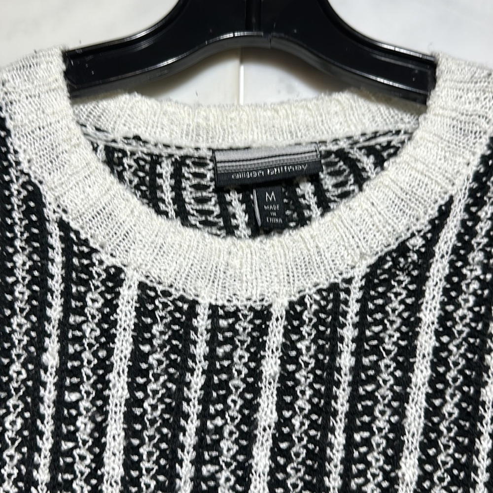 Allison brittney sweater size Medium - Picture 4 of 8